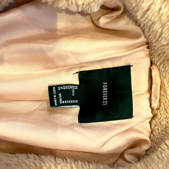 Forever 21 Oversized pink teddy bear coat with drawstrings, size medium. - Picture 2 of 4